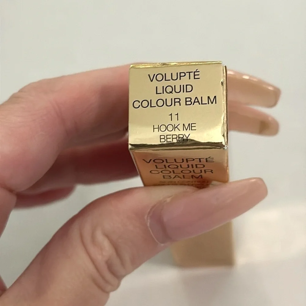 YVES SAINT LAURENT Volupté Liquid Colour Balm hook me Berry NIB